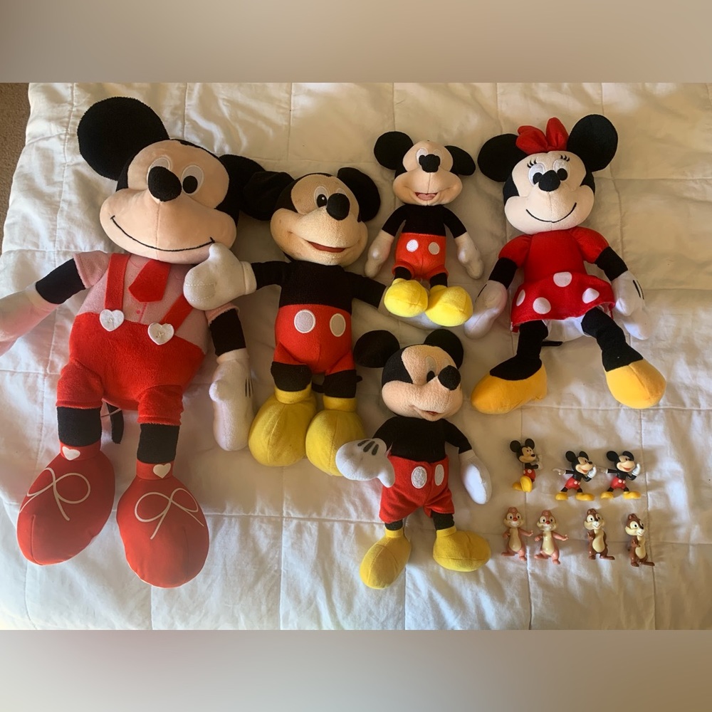 Mickey and Minnie Mouse red collection plush